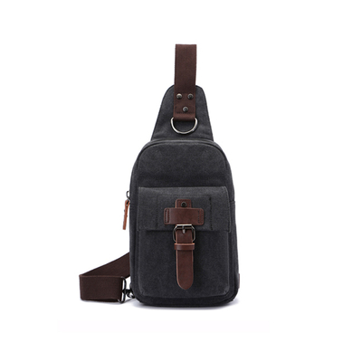 schwarze Brusttasche aus Segeltuch für die Schule